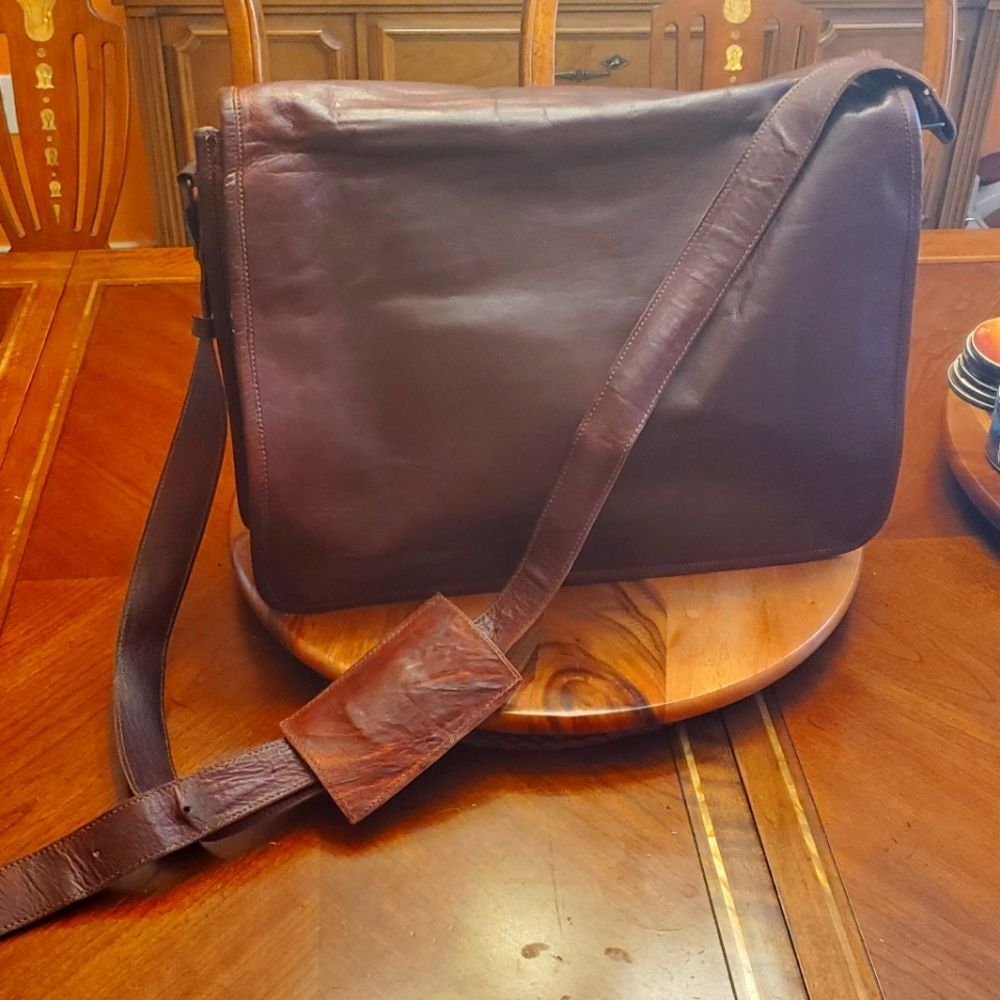 Oil Tanned Leather Vintage Messenger Crossbody Bag